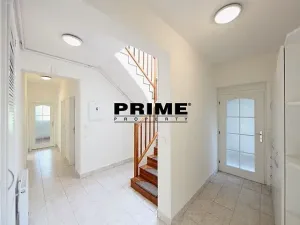 Pronájem rodinného domu, Praha - Nebušice, K vinicím, 251 m2