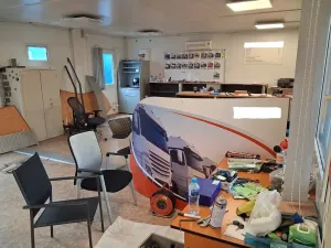Prodej skladu, Praha, Chlumecká, 120 m2