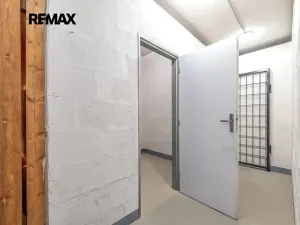 Prodej bytu 3+kk, Praha - Kyje, Sicherova, 79 m2