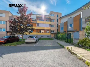 Prodej bytu 3+kk, Praha - Kyje, Sicherova, 79 m2