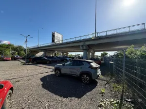 Pronájem komerčního pozemku, Praha, Radiová, 200 m2
