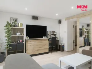 Prodej rodinného domu, Stěžery, Lipová, 250 m2