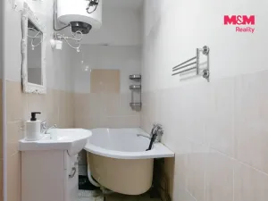 Prodej rodinného domu, Stěžery, Lipová, 250 m2