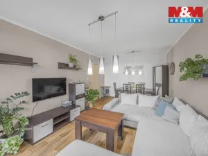 Prodej bytu 4+1, Police nad Metují - Velká Ledhuje, Fučíkova, 94 m2