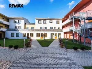 Prodej bytu 1+kk, Lavičky, 53 m2