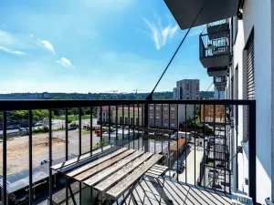 Prodej bytu 2+kk, Praha - Holešovice, V háji, 46 m2