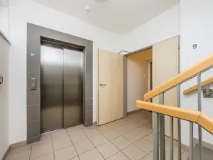Pronájem bytu 2+kk, Praha - Horní Měcholupy, Hornoměcholupská, 49 m2