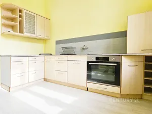 Pronájem bytu 2+1, Teplice, Letecká, 62 m2