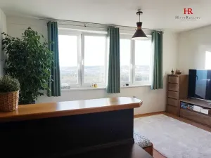 Pronájem bytu 1+kk, Praha - Troja, Hnězdenská, 39 m2