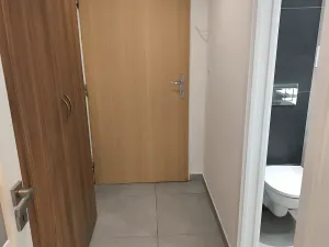 Prodej bytu 1+kk, Praha - Smíchov, Grafická, 15 m2