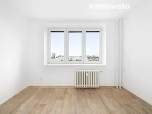 Prodej bytu 3+1, Ostrava, Varenská, 65 m2