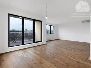Prodej bytu 2+kk, Praha - Vysočany, V Předním Hloubětíně, 72 m2