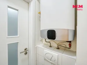 Prodej bytu 1+kk, Plzeň - Doubravka, Habrmannovo náměstí, 30 m2