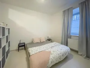 Pronájem bytu 2+kk, Praha - Michle, Adamovská, 52 m2