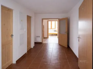 Prodej činžovního domu, Ostružná - Ramzová, 73 m2