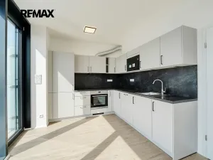 Pronájem bytu 2+kk, Plzeň, Železná, 64 m2