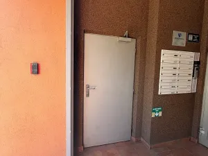 Pronájem obchodního prostoru, Praha - Michle, 323 m2
