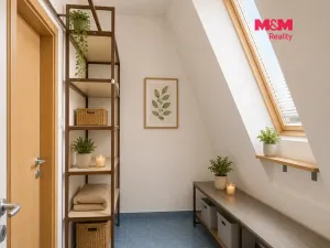 Pronájem bytu 4+kk, Úvaly, nám. Svobody, 104 m2