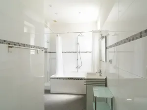 Pronájem bytu 3+1, Praha - Bubeneč, Čechova, 90 m2