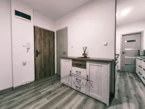 Prodej bytu 3+1, Kadaň, Školní, 56 m2