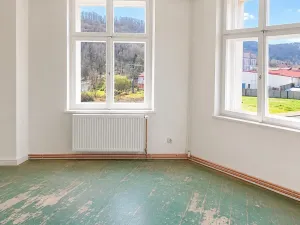 Prodej bytu 2+1, Benešov nad Ploučnicí, Děčínská, 61 m2