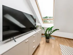 Pronájem bytu 2+kk, Praha - Smíchov, Bieblova, 57 m2