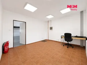 Pronájem obchodního prostoru, Králův Dvůr, Plzeňská, 405 m2