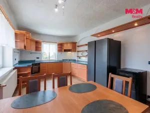Prodej rodinného domu, Karlovy Vary - Sedlec, Merklínská, 210 m2