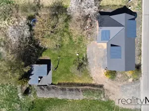 Prodej rodinného domu, Rovensko pod Troskami, 252 m2