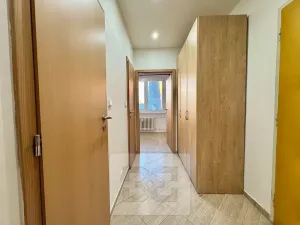 Pronájem bytu 1+1, Zlín, U Trojáku, 36 m2