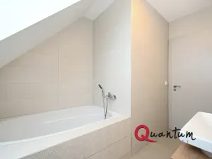 Pronájem bytu 2+1, Praha - Holyně, Za Knotkem, 89 m2