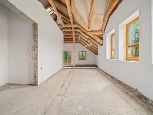 Prodej obchodního prostoru, Jičín, 286 m2