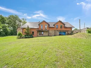 Prodej obchodního prostoru, Jičín, 286 m2