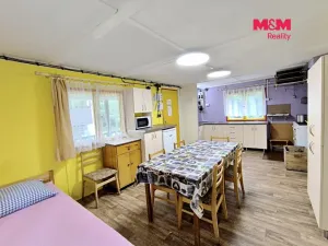 Prodej chaty, Pojbuky, 777 m2