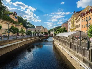 Prodej bytu 2+kk, Karlovy Vary, Vřídelní, 62 m2