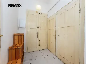 Pronájem bytu 2+kk, Praha - Holešovice, U průhonu, 44 m2