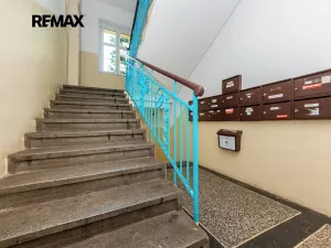 Pronájem bytu 2+kk, Praha - Holešovice, U průhonu, 44 m2