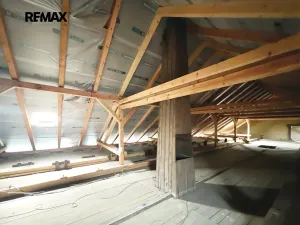 Prodej činžovního domu, Praha - Ďáblice, Kokořínská, 2120 m2