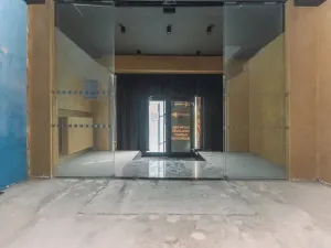 Pronájem obchodního prostoru, Pardubice, třída Míru, 390 m2