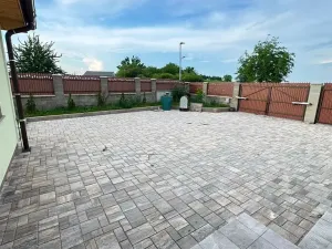 Pronájem rodinného domu, Horoměřice, Švejkova, 180 m2