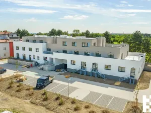 Prodej bytu 1+kk, Praha - Satalice, Za Novákovou zahradou, 32 m2