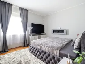 Prodej rodinného domu, Zeleneč, Zahradní, 203 m2