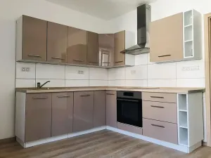 Pronájem bytu 2+1, Děčín, Radniční, 55 m2
