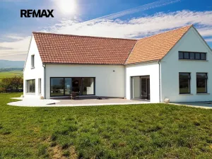 Prodej pozemku pro bydlení, Lážovice, 4000 m2