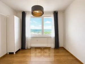Pronájem bytu 3+1, Brno, Štouračova, 71 m2