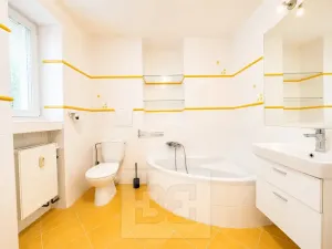 Pronájem bytu 2+1, Zlín, Benešovo nábřeží, 55 m2