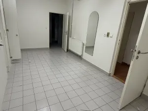 Pronájem kanceláře, Nymburk, Náměstí Přemyslovců, 90 m2