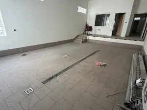 Pronájem garáže, Nymburk, Náměstí Přemyslovců, 57 m2