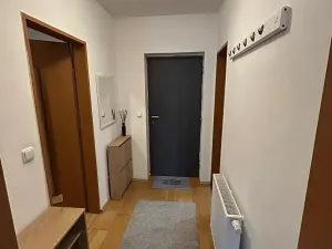 Prodej bytu 2+kk, Holubice, Za Dvorem, 45 m2