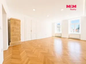 Pronájem bytu 3+1, Karviná - Fryštát, Masarykovo nám., 120 m2